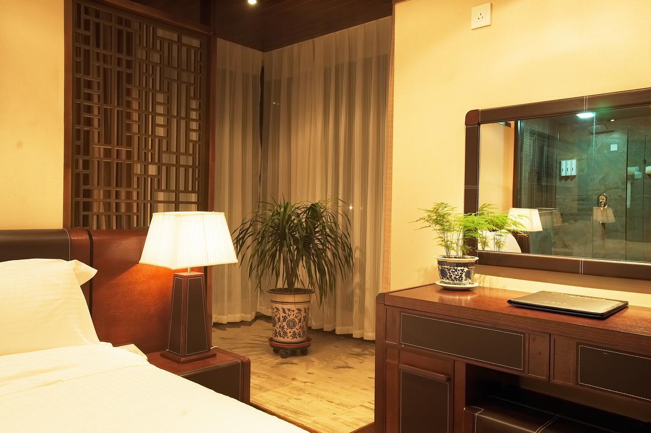 מלון אורומקי Xinjiang Yema International Clubhouse מראה חיצוני תמונה
