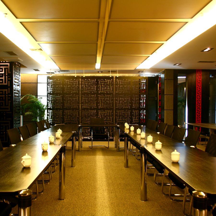מלון אורומקי Xinjiang Yema International Clubhouse מראה חיצוני תמונה